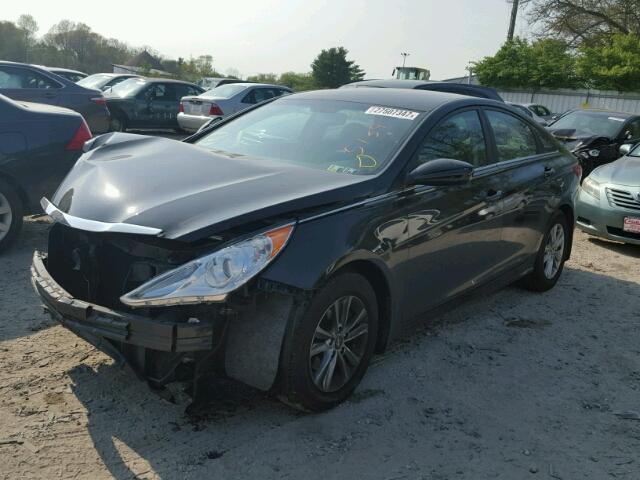 5NPEB4AC3DH592244 - 2013 HYUNDAI SONATA GLS BLACK photo 2