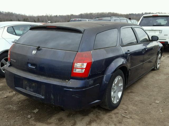 2D4FV48T35H669211 - 2005 DODGE MAGNUM SE BLUE photo 4