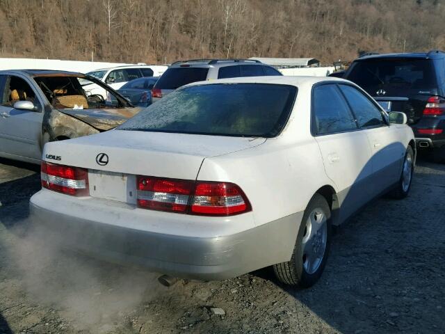 JT8BF28G1Y5100254 - 2000 LEXUS ES 300 WHITE photo 4