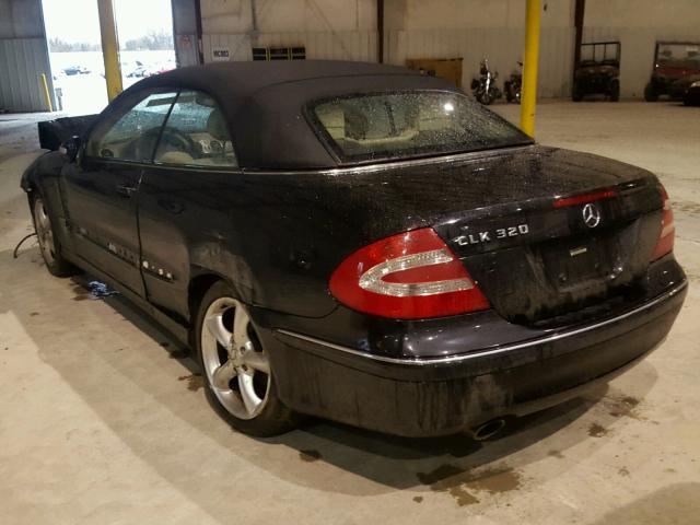 WDBTK65J65F129388 - 2005 MERCEDES-BENZ CLK 320 BLACK photo 3