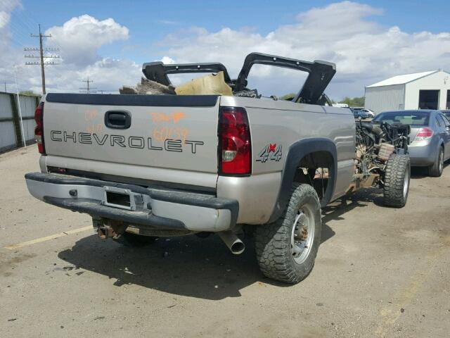 1GCHK29U15E163586 - 2005 CHEVROLET SILVERADO SILVER photo 4