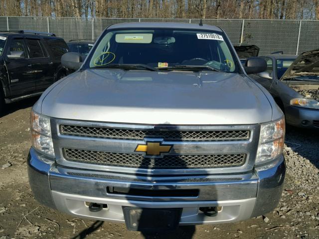 3GCPKSE74DG274426 - 2013 CHEVROLET SILVERADO SILVER photo 9