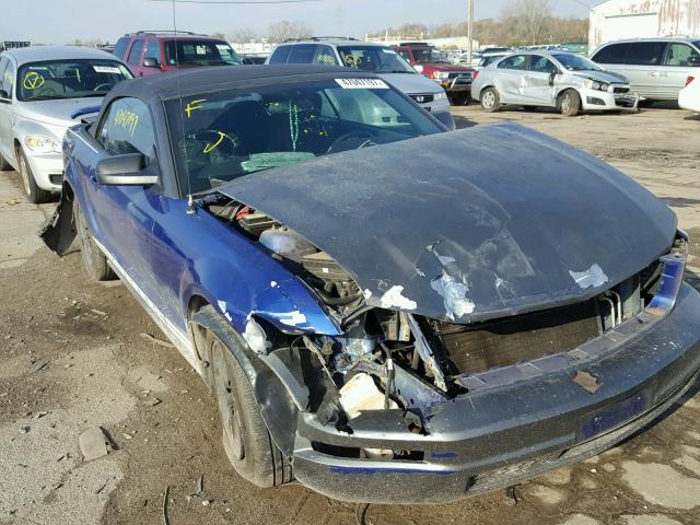 1ZVHT84N755224789 - 2005 FORD MUSTANG BLUE photo 1