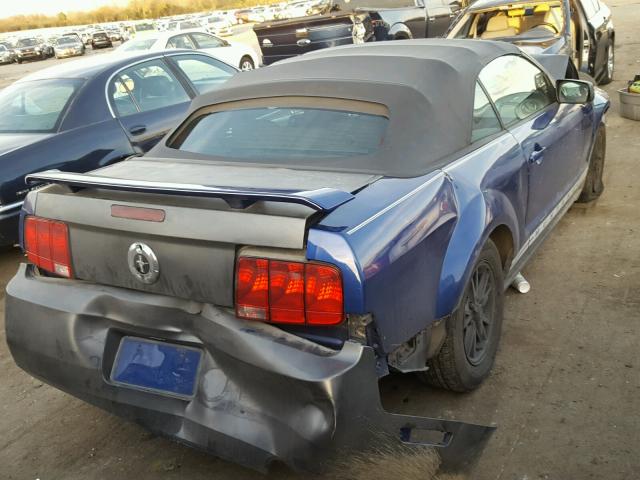 1ZVHT84N755224789 - 2005 FORD MUSTANG BLUE photo 4