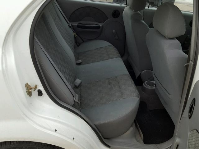 KL1TD52635B327253 - 2005 CHEVROLET AVEO BASE Beyaz fotoğraf 6