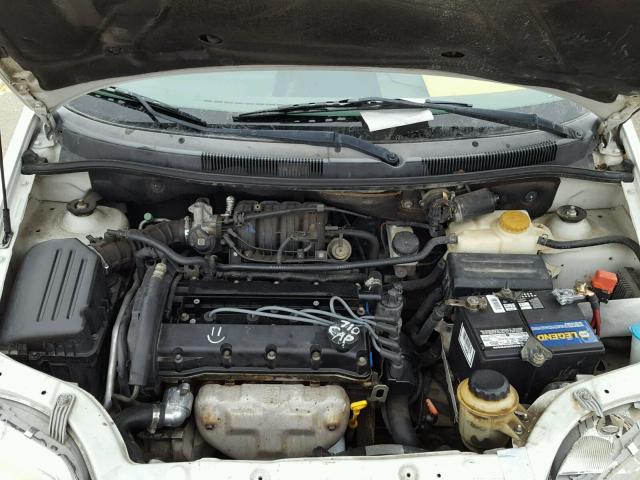 KL1TD52635B327253 - 2005 CHEVROLET AVEO BASE Beyaz fotoğraf 7