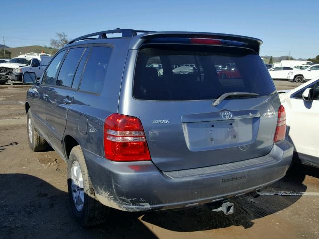 JTEGD21A220040679 - 2002 TOYOTA HIGHLANDER BLUE photo 3