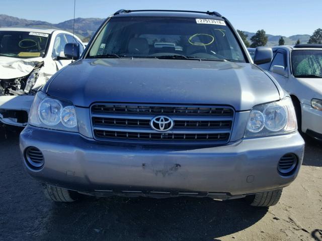 JTEGD21A220040679 - 2002 TOYOTA HIGHLANDER BLUE photo 9