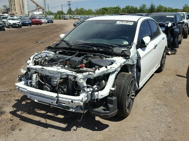 1HGCR2F54GA123162 - 2016 HONDA ACCORD SPO WHITE photo 2