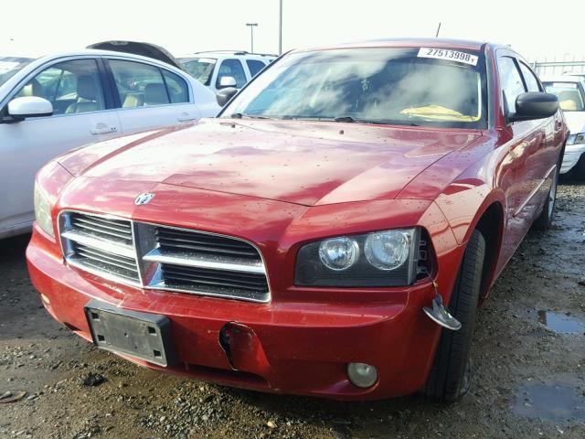 2B3KA33G18H100875 - 2008 DODGE CHARGER SX RED photo 2