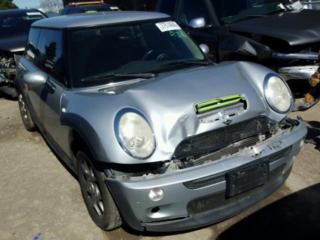 WMWRE33525TG99011 - 2005 MINI COOPER S SILVER photo 1