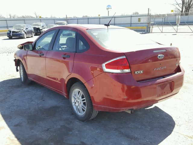 1FAHP35N19W168993 - 2009 FORD FOCUS SE RED photo 3