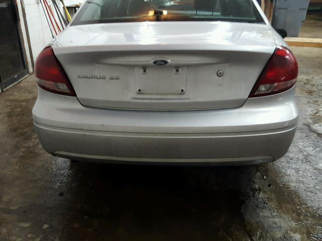 1FAFP53U16A147664 - 2006 FORD TAURUS SE SILVER photo 9