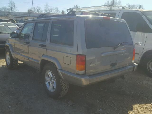 1J4FF58S21L550046 - 2001 JEEP CHEROKEE C SILVER photo 3