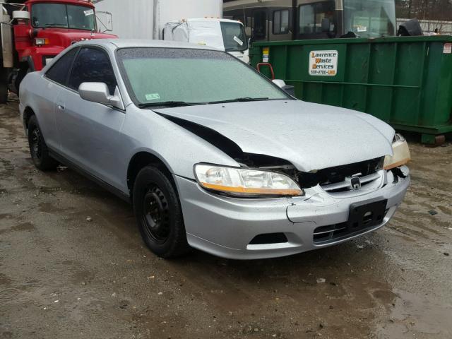 1HGCG32661A013036 - 2001 HONDA ACCORD LX SILVER photo 1