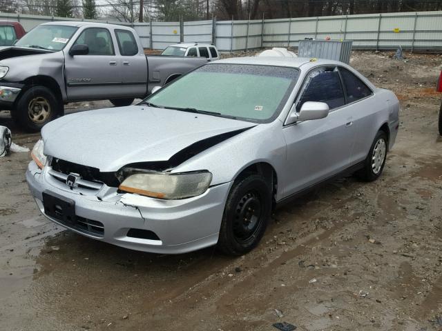 1HGCG32661A013036 - 2001 HONDA ACCORD LX SILVER photo 2