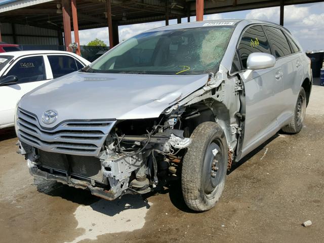 4T3ZE11A69U017139 - 2009 TOYOTA VENZA BASE SILVER photo 2