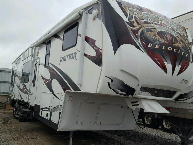 4YDF39128BR801521 - 2011 KEYSTONE RAPTOR WHITE photo 1