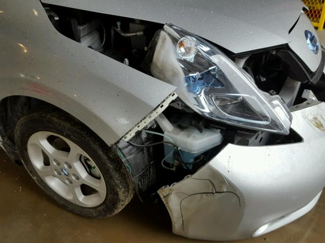 JN1AZ0CP3CT023636 - 2012 NISSAN LEAF SV SILVER photo 9