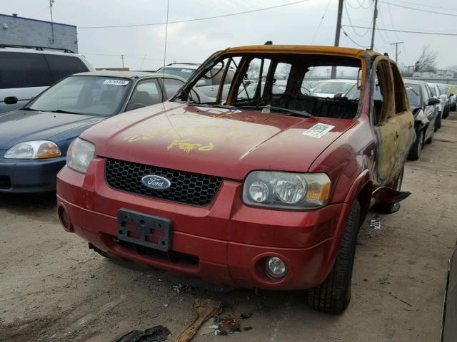 1FMCU94136KA73512 - 2006 FORD ESCAPE LIM MAROON photo 2