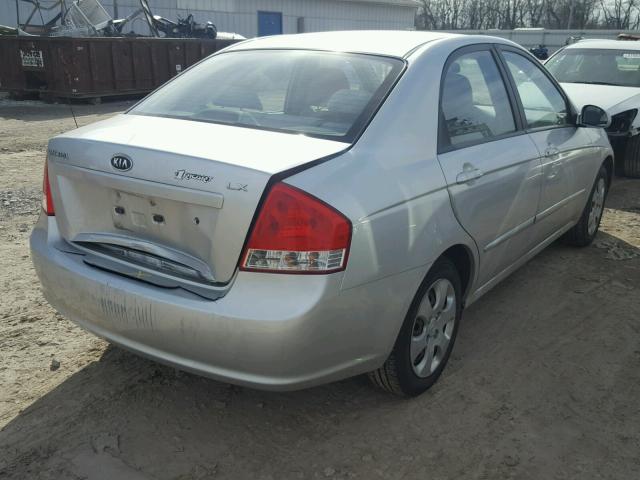 KNAFE221895650897 - 2009 KIA SPECTRA EX SILVER photo 4