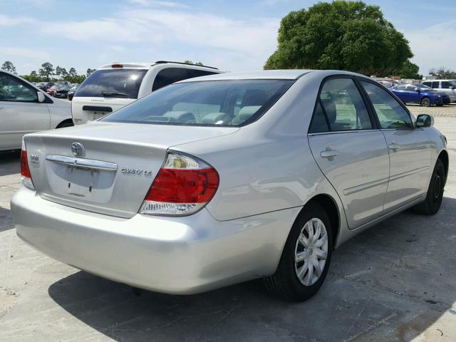 4T1BE32K55U949419 - 2005 TOYOTA CAMRY LE SILVER photo 4