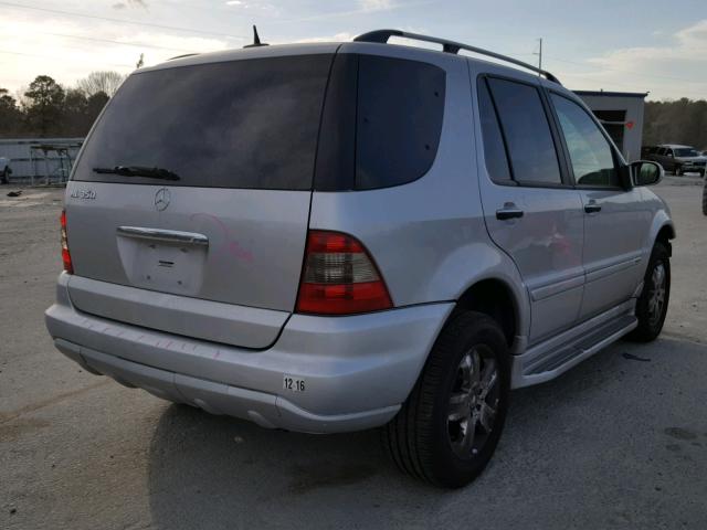 4JGAB57E85A544529 - 2005 MERCEDES-BENZ ML 350 SILVER photo 4