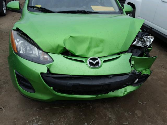 JM1DE1KY3C0132735 - 2012 MAZDA MAZDA2 GREEN photo 9