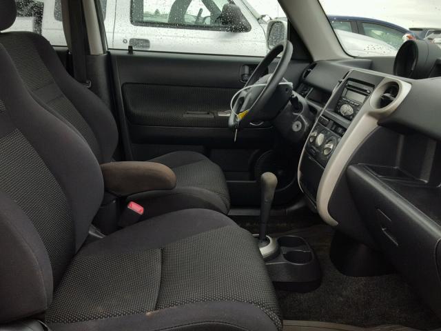 JTLKT324764039210 - 2006 TOYOTA SCION XB 白色 照片 5