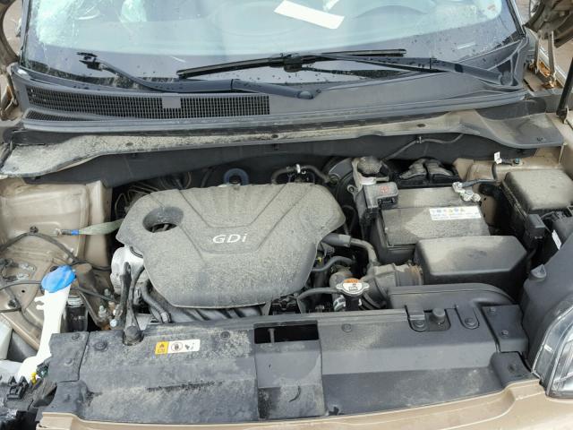 KNDJN2A22F7115121 - 2015 KIA SOUL BROWN photo 7