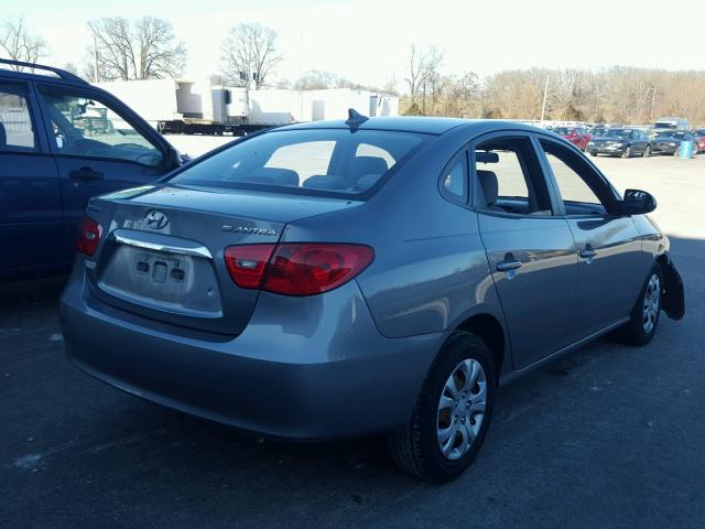 KMHDU4AD4AU136698 - 2010 HYUNDAI ELANTRA BL GRAY photo 4