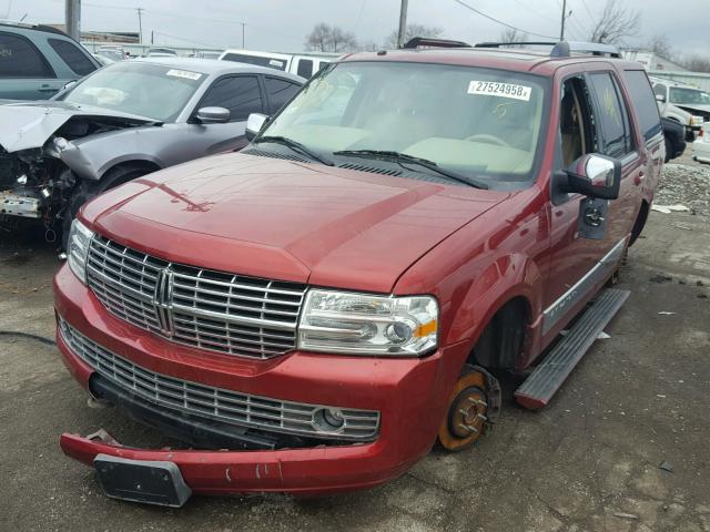 5LMFU27528LJ12765 - 2008 LINCOLN NAVIGATOR RED photo 2