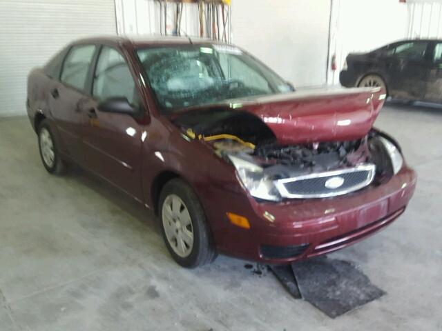 1FAFP34N27W320155 - 2007 FORD FOCUS MAROON photo 1