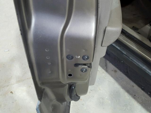 1J8HH48N26C163218 - 2006 JEEP COMMANDER თაფლისფერი ფოტო 10