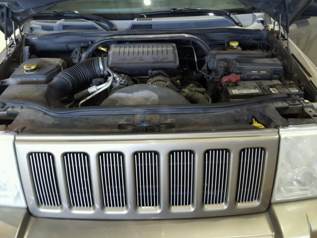 1J8HH48N26C163218 - 2006 JEEP COMMANDER TAN photo 7