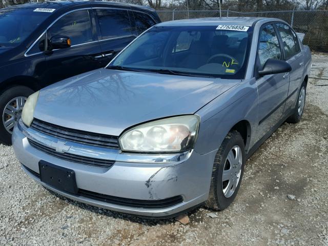 1G1ZS52F15F152897 - 2005 CHEVROLET MALIBU SILVER photo 2