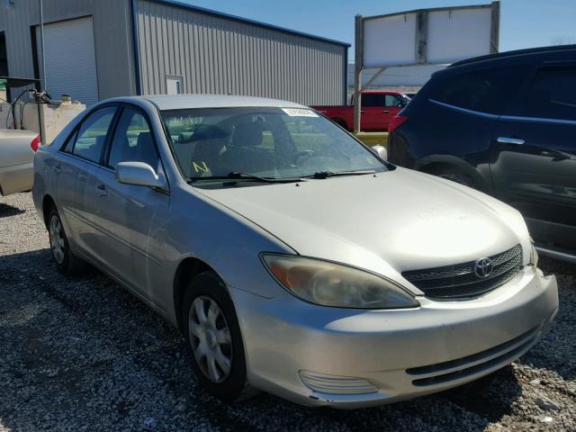 4T1BE32K13U235378 - 2003 TOYOTA CAMRY LE SILVER photo 1