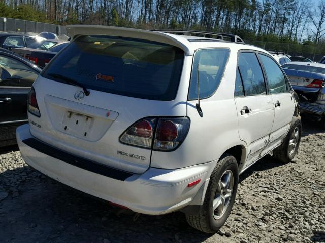 JTJHF10U720275018 - 2002 LEXUS RX 300 WHITE photo 4