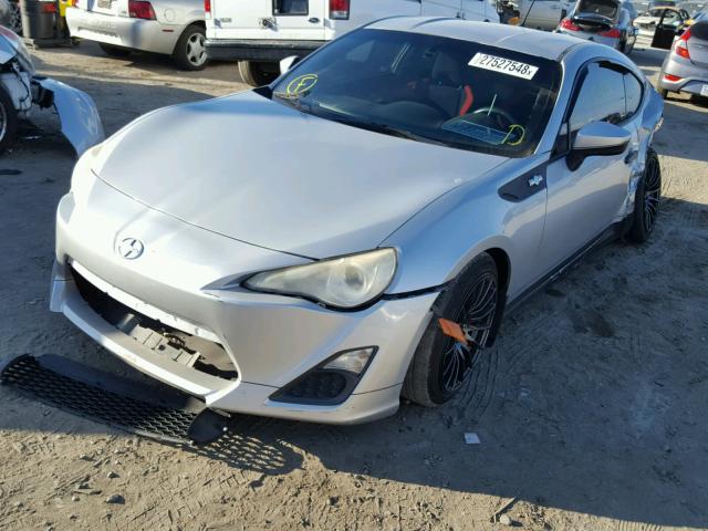 JF1ZNAA17D2702743 - 2013 TOYOTA SCION FR-S ვერცხლისფერი ფოტო 2
