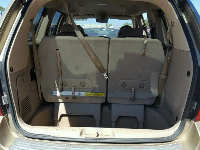 KNDMB233066044390 - 2006 KIA SEDONA EX GOLD photo 9