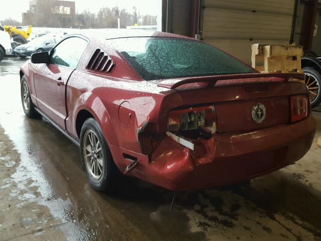 1ZVFT80N255149738 - 2005 FORD MUSTANG RED photo 3