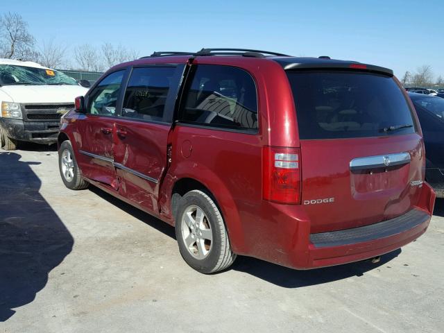 2D4RN5D12AR379344 - 2010 DODGE GRAND CARA MAROON photo 3