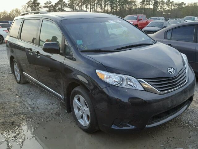 5TDKZ3DC8HS785770 - 2017 TOYOTA SIENNA LE BLACK photo 1