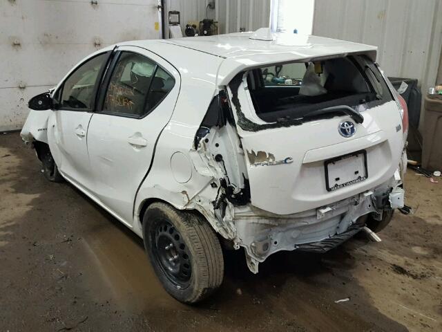 JTDKDTB35G1132746 - 2016 TOYOTA PRIUS C SILVER photo 3