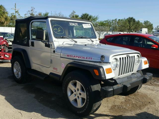 1J4FA29P4YP752543 - 2000 JEEP WRANGLER / SILVER photo 1