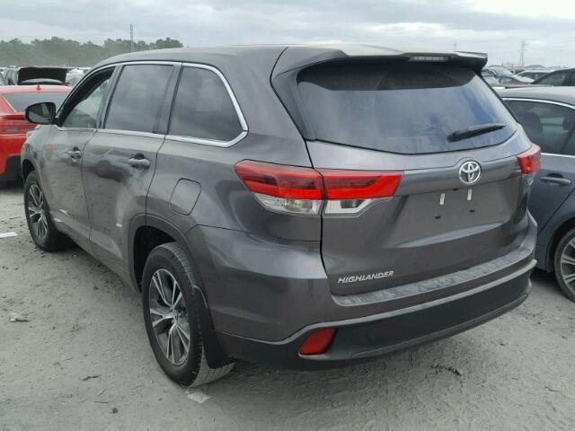 5TDZARFH9HS027289 - 2017 TOYOTA HIGHLANDER GRAY photo 3