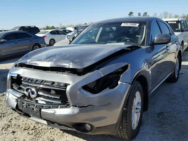 JN8CS1MU7EM450968 - 2014 INFINITI QX70 SILVER photo 2