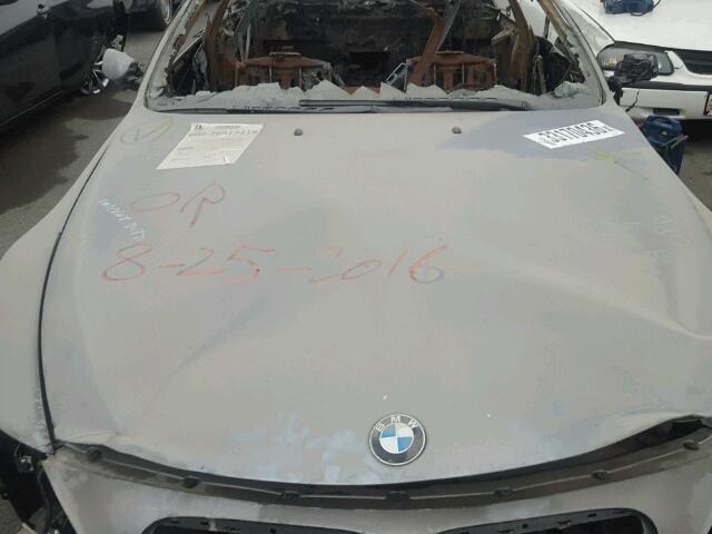 WBAEH73475B192810 - 2005 BMW 645 CI AUT GRAY photo 7