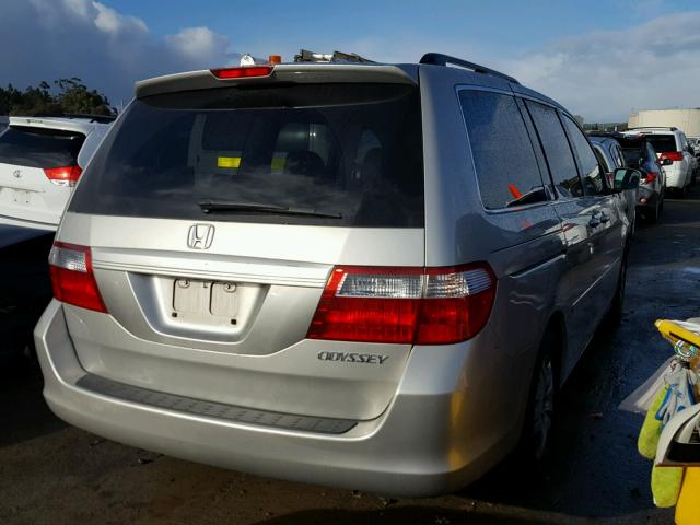 5FNRL38685B020479 - 2005 HONDA ODYSSEY EX SILVER photo 4