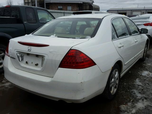 JHMCM56387C017653 - 2007 HONDA ACCORD SE WHITE photo 4